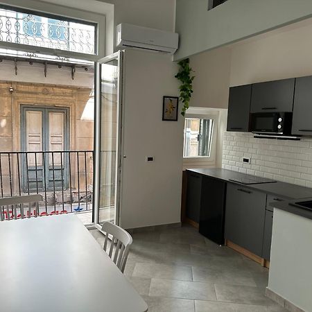 Palermo Wow - Aragona Apartment Bagian luar foto