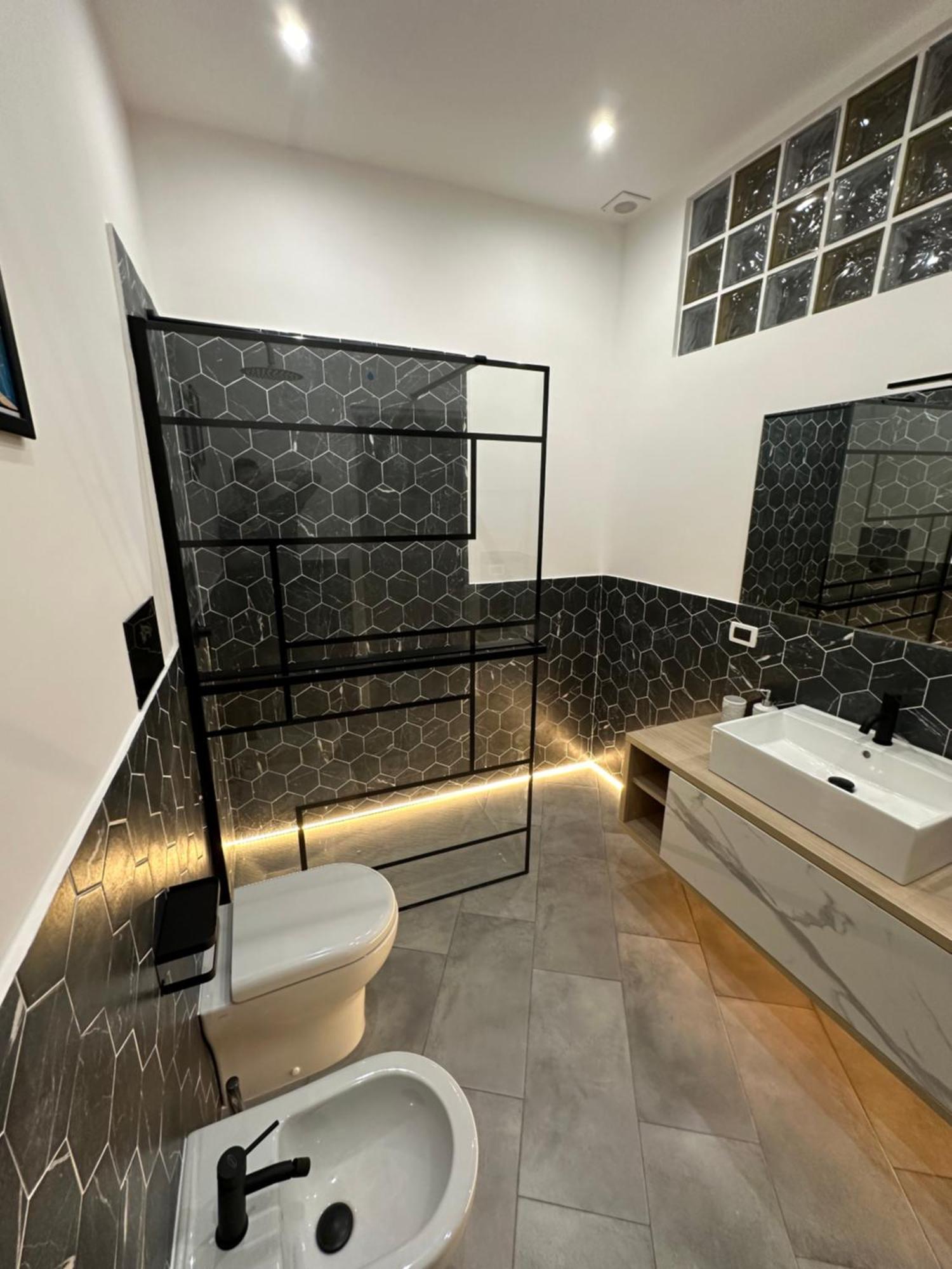 Palermo Wow - Aragona Apartment Bagian luar foto