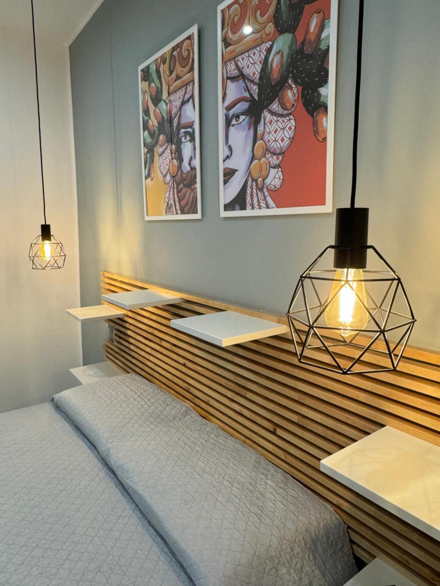 Palermo Wow - Aragona Apartment Bagian luar foto